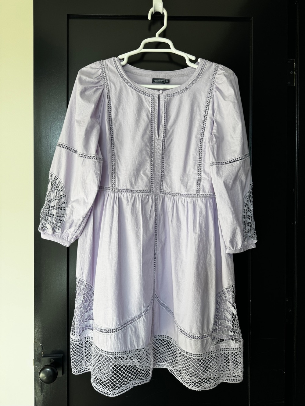 Vineyard Vines women’s Light Lavender Eyelet Dress